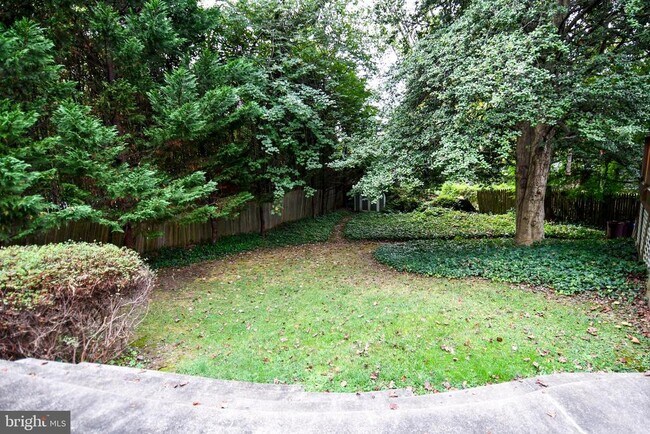 Building Photo - 4100 Dewmar Ct