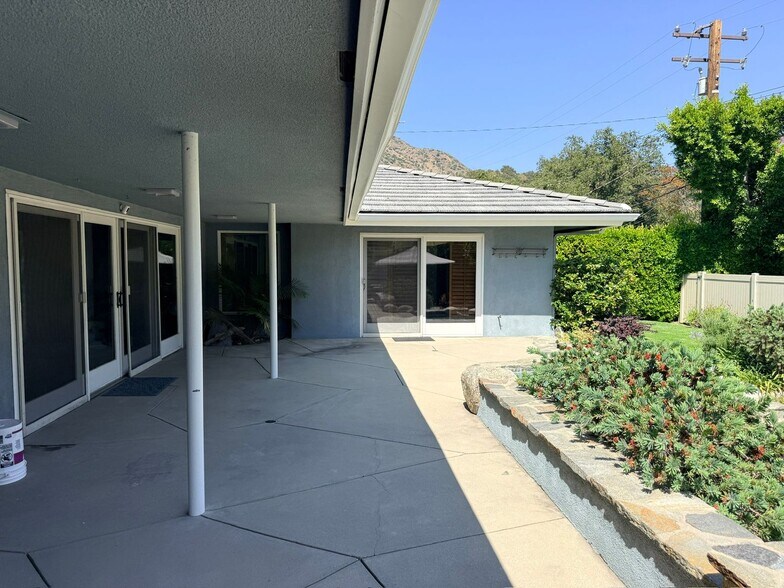 Building Photo - Beautiful 3bed 3bath, plus bonus room home in Highland Oaks neighborhood of Arcadia