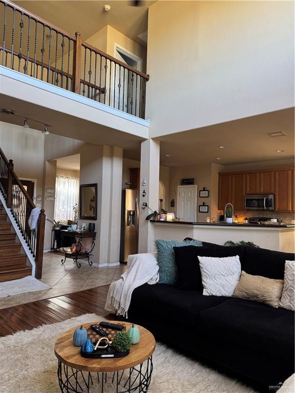 Building Photo - 40 San Angelo St