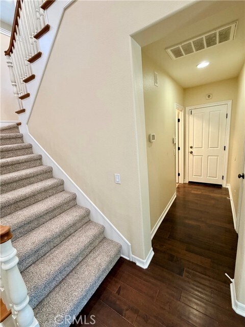 Building Photo - 46291 Miner Dr
