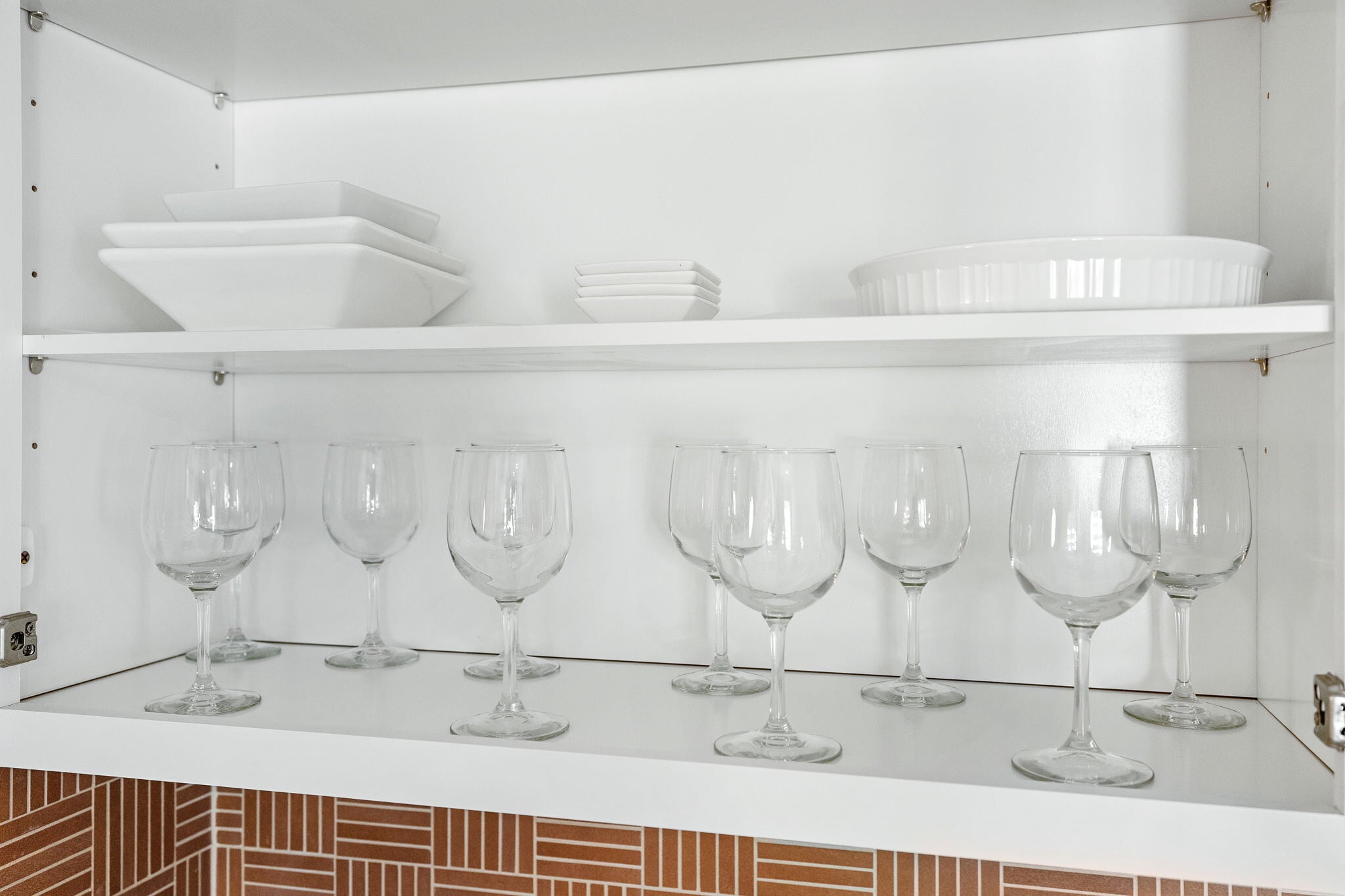 Building Photo - 3758 Gaviota Ave