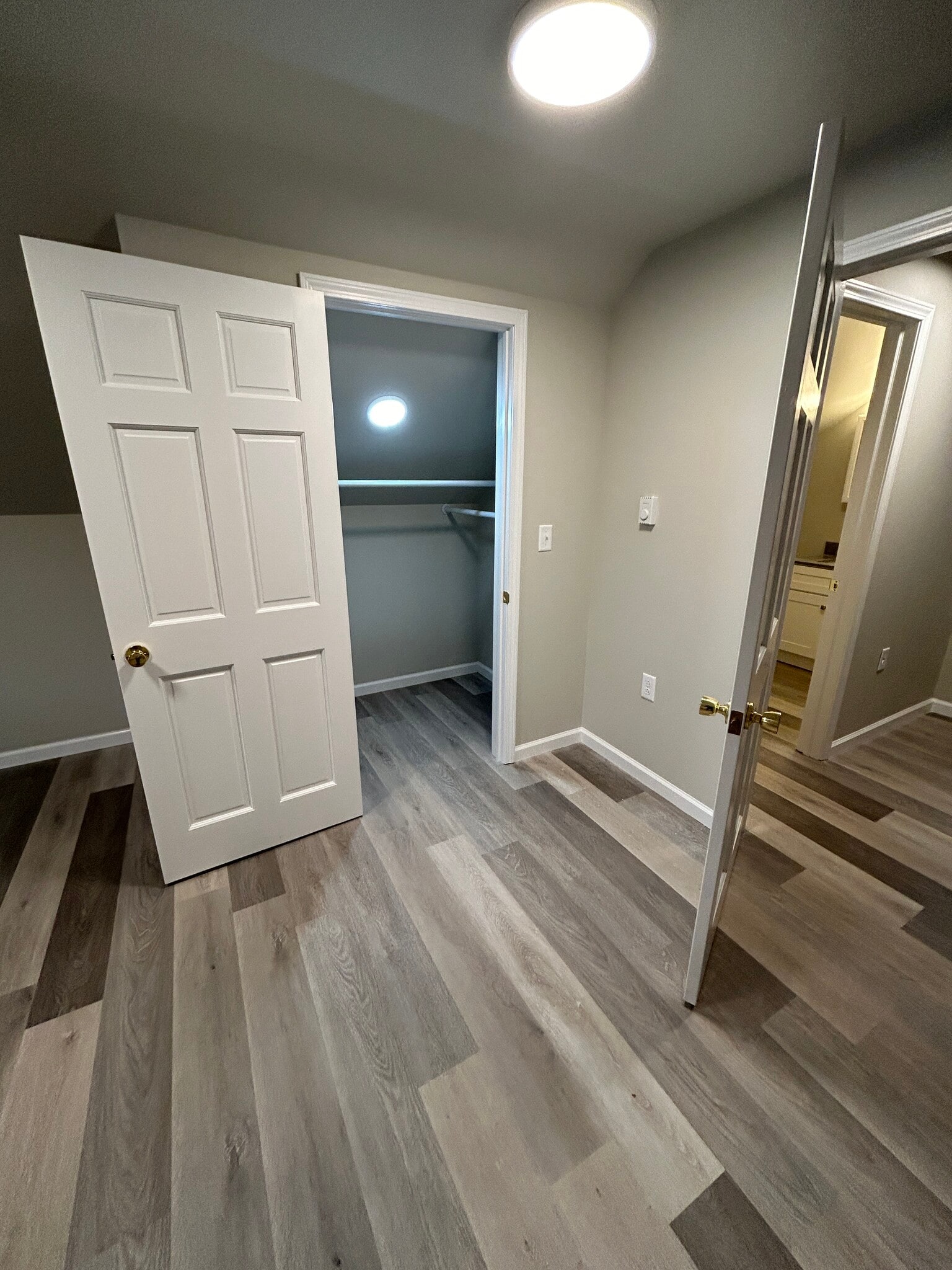 Bedroom 4 - 1118 Kellogg Ave