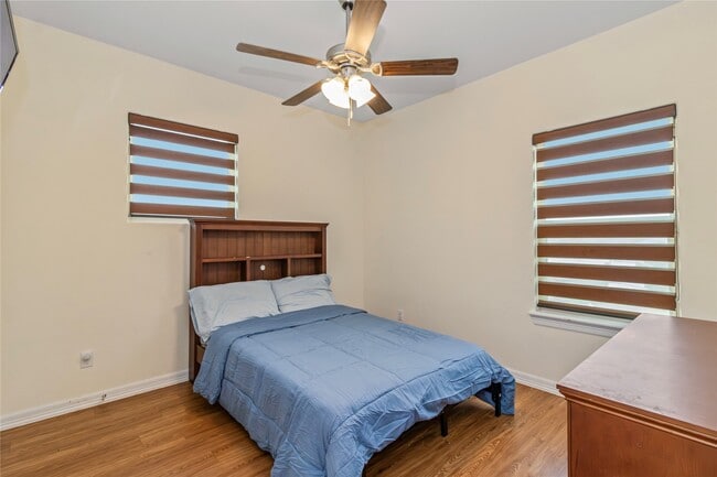 Building Photo - 2016 Santa Fe Cir