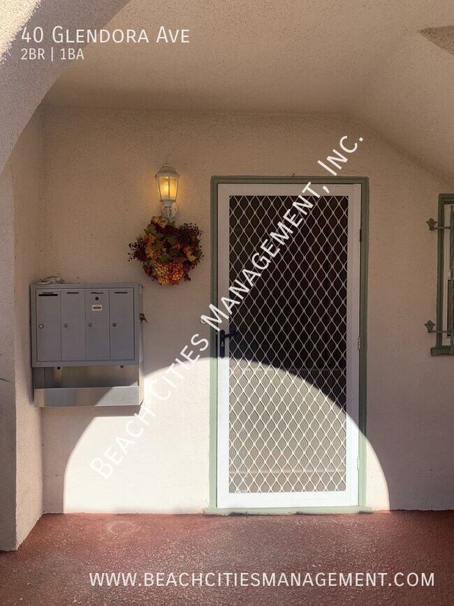 Building Photo - 40 Glendora Ave