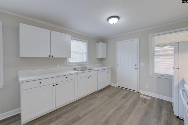 Building Photo - 3612 Anwood Dr