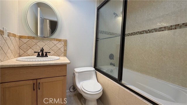 Building Photo - 414 E Valencia Ave