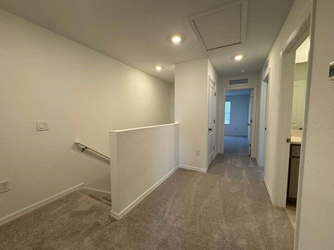 Building Photo - 7615 WATERSCAPE Dr