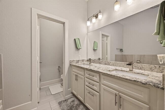 Building Photo - 2020 McGowen St