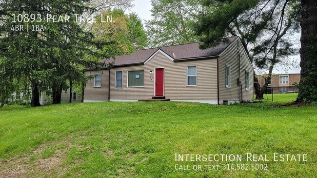 Primary Photo - Completely Updated Four Bedroom in St. Ann...