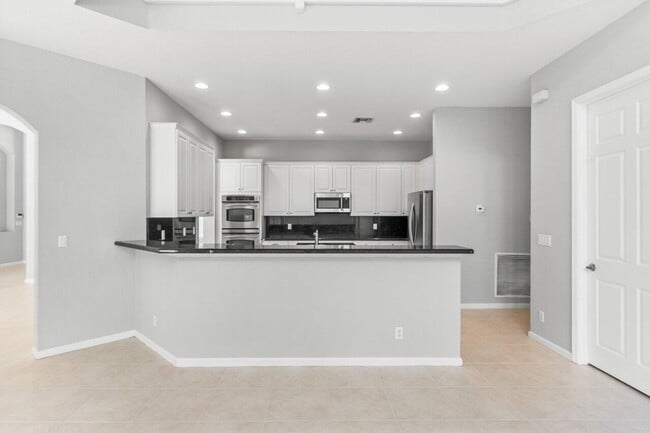 Building Photo - 11316 Mainsail Ct