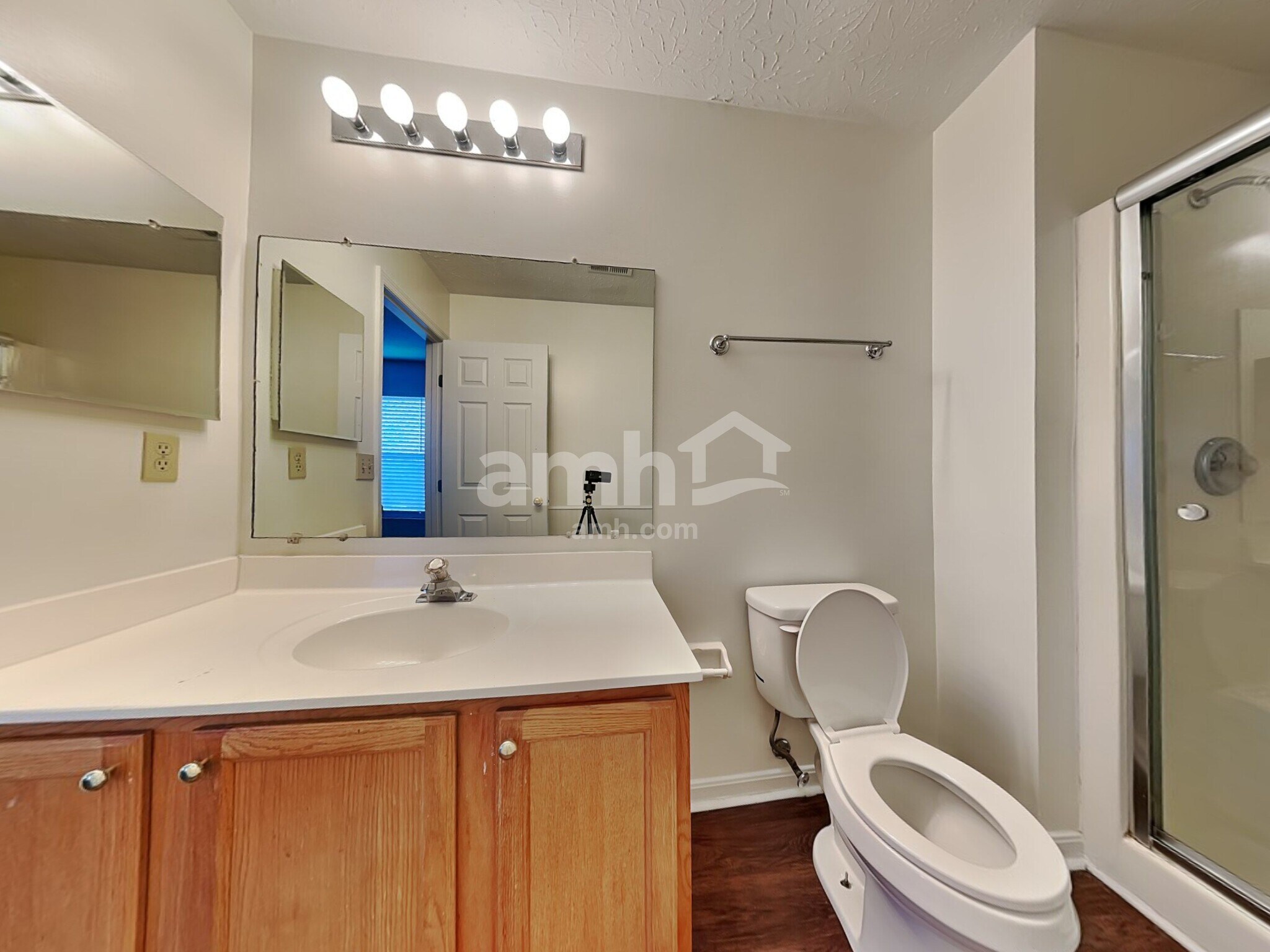 Building Photo - 6312 Satin Wood Dr