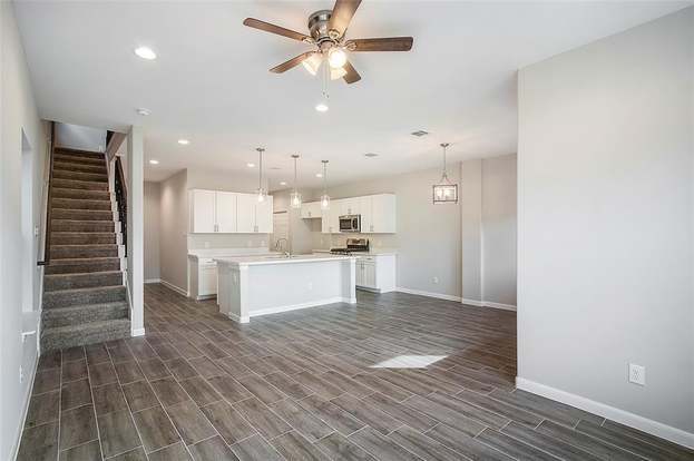 Building Photo - 15010 Eagle feather ct.