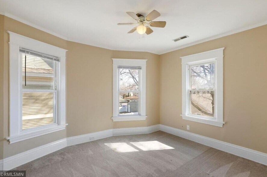 Building Photo - 1790 Marshall Ave