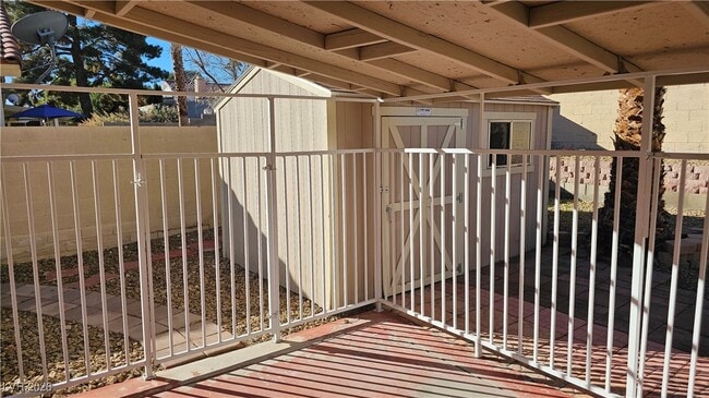 Building Photo - 8303 Palmada Dr