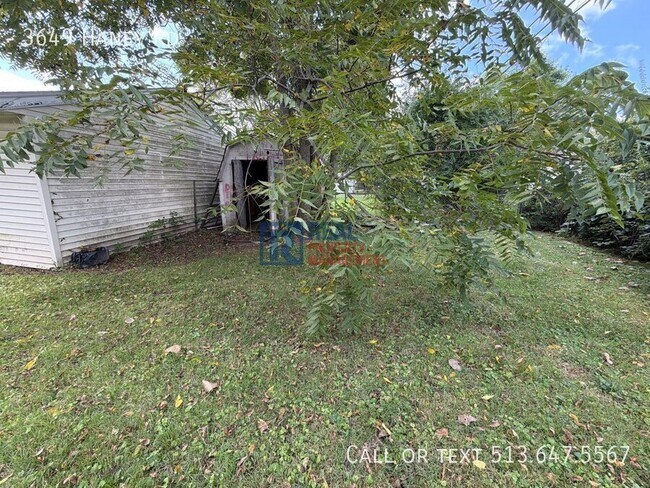Building Photo - 3649 Haney Rd