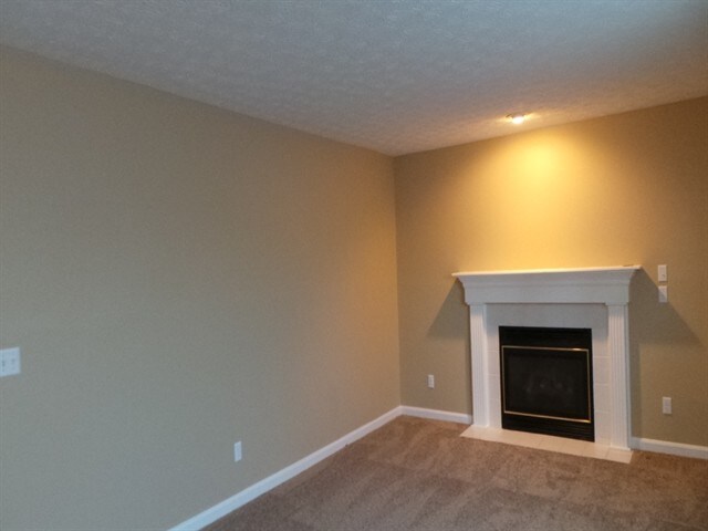 Building Photo - 6714 Midnight Sun Dr