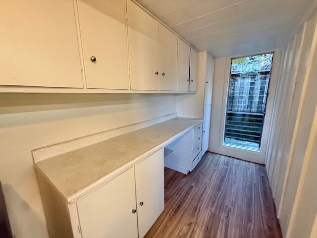 Building Photo - 914 Palma St