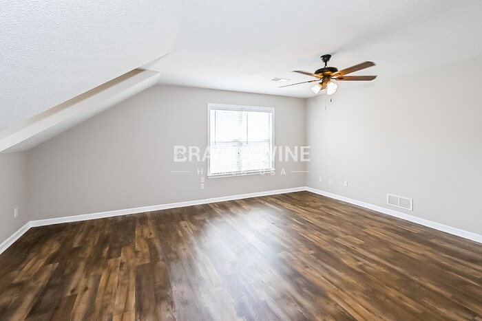Building Photo - 5363 Waterdance Dr