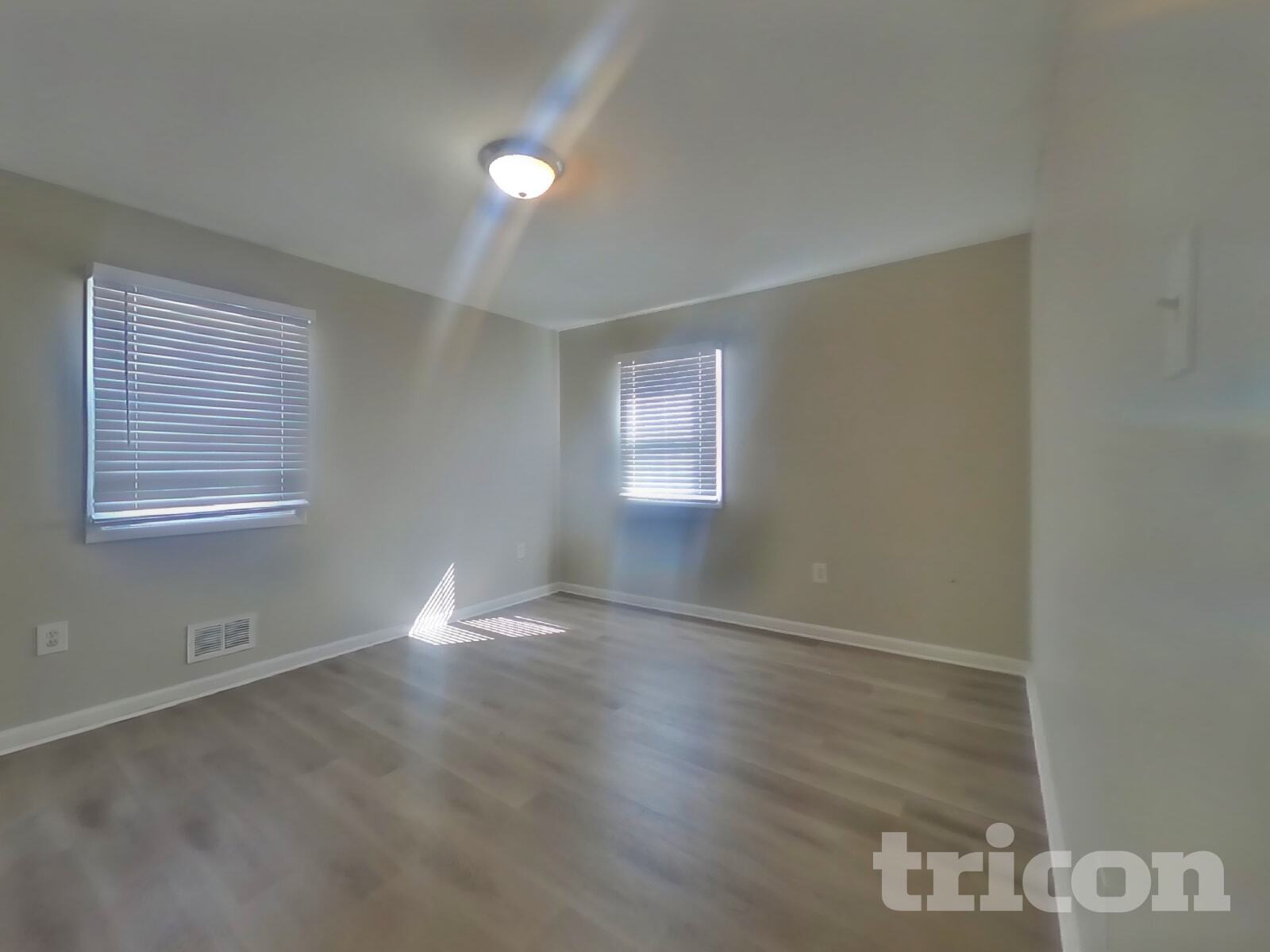 Building Photo - 7700 Mane Ln