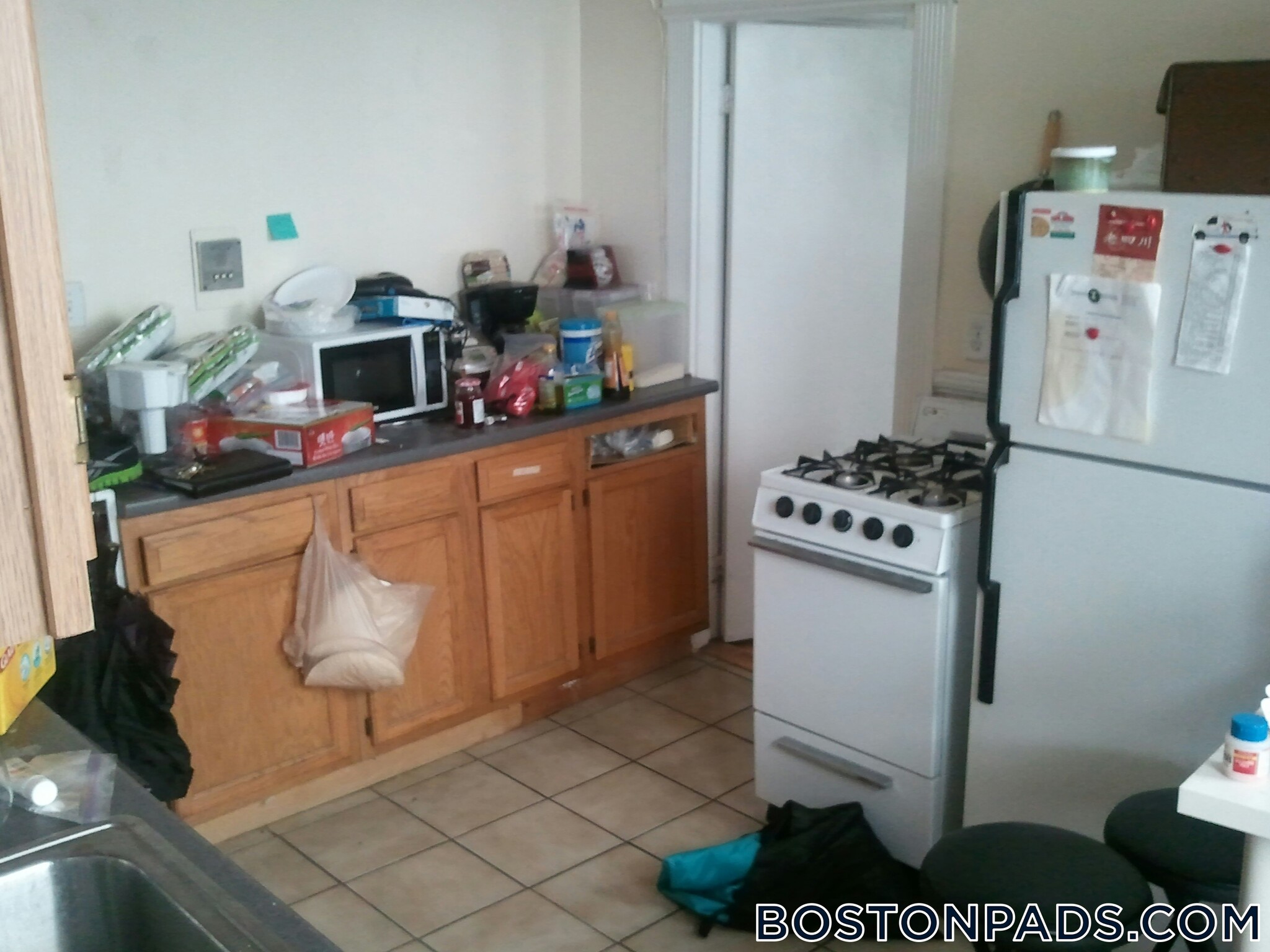 Building Photo - 447 Park Dr