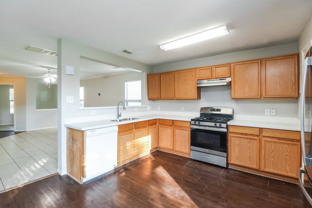 Building Photo - 29626 Evergreen Hills Dr