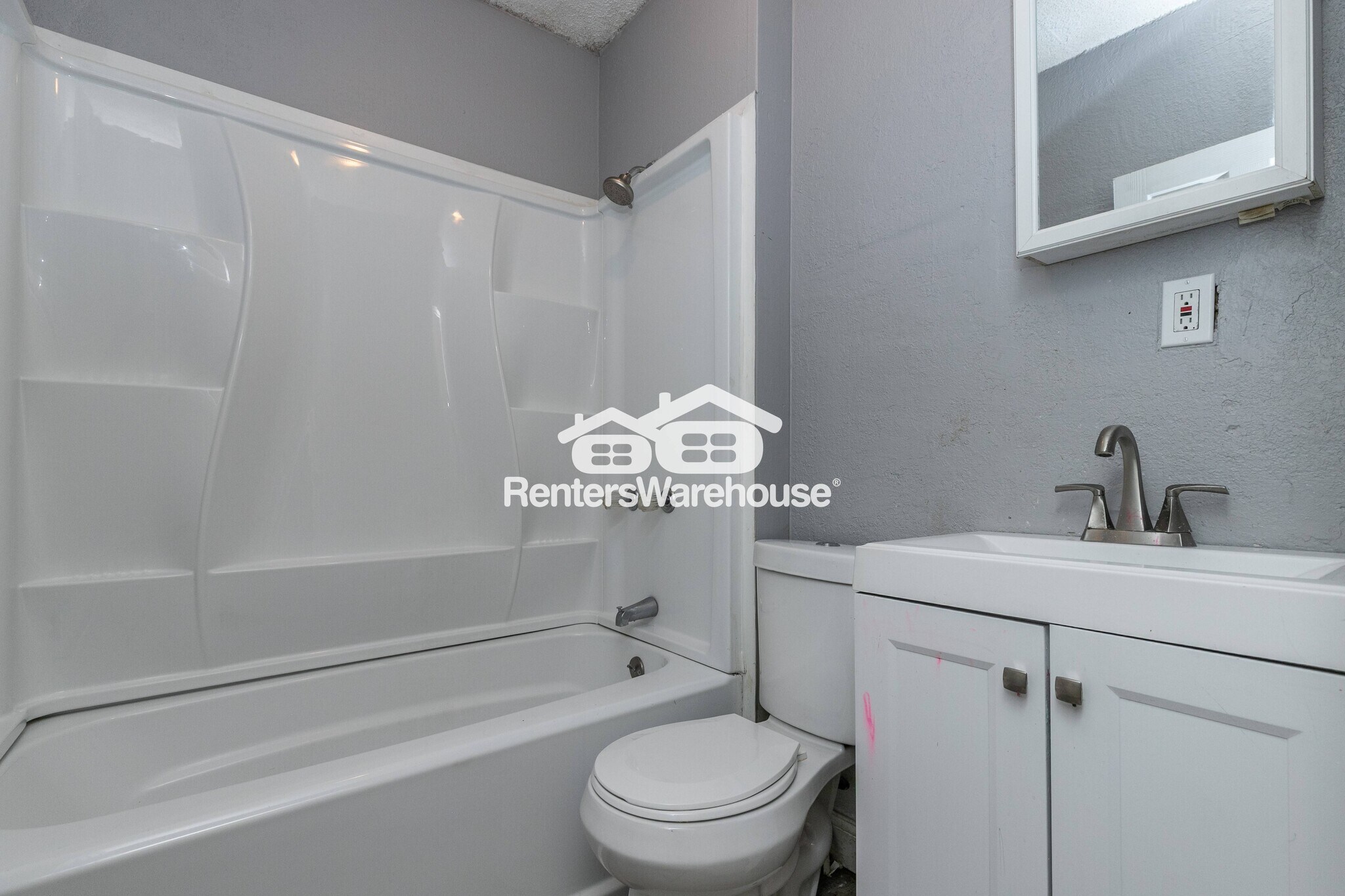Building Photo - 4038 Bellefontaine Ave