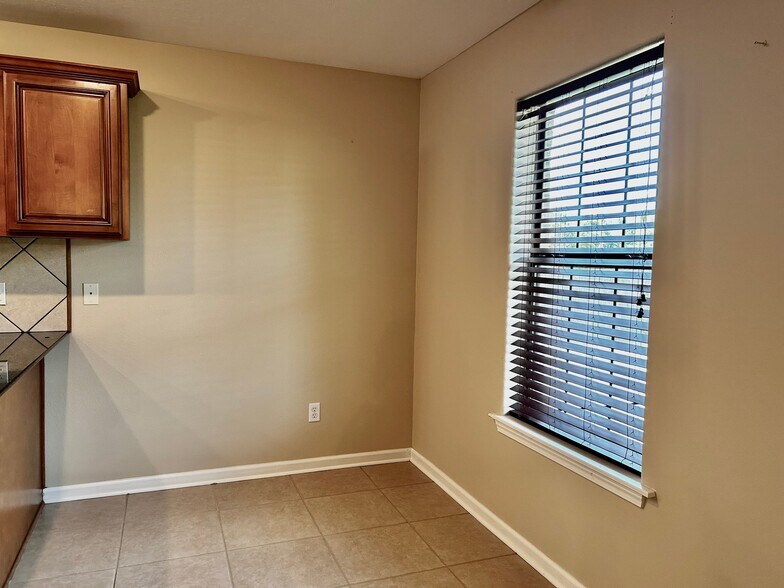 Building Photo - 136 Reese Run
