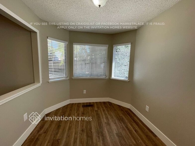 Building Photo - 4939 Orinda Way