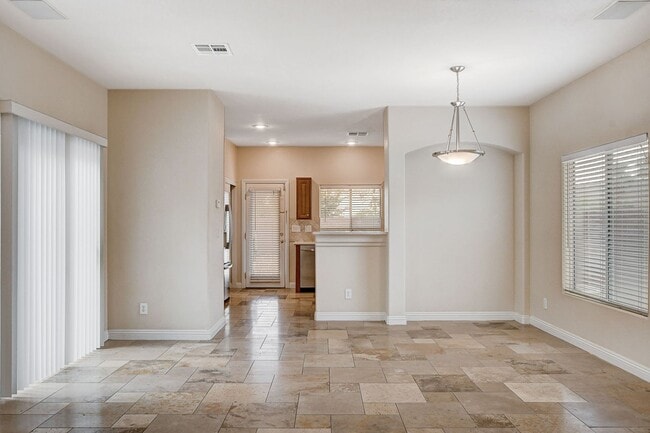 Building Photo - Beautiful 2story house with strip views