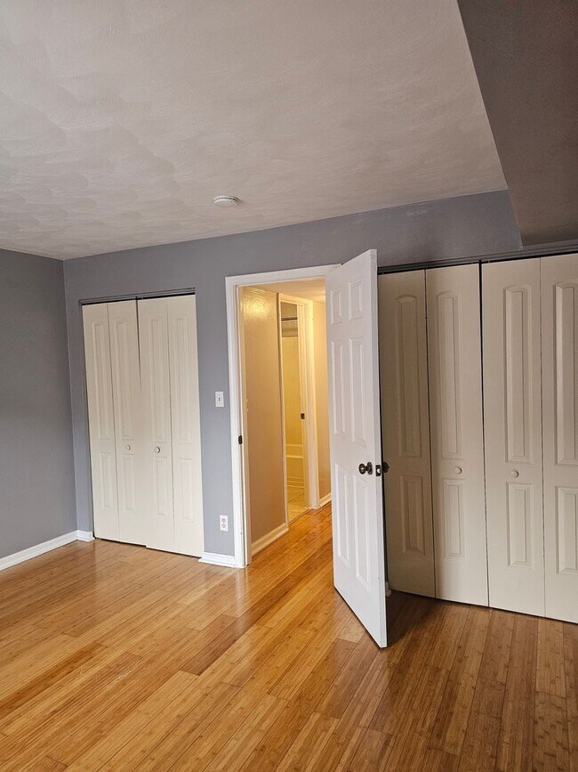 Building Photo - 1210 Stockley Gardens