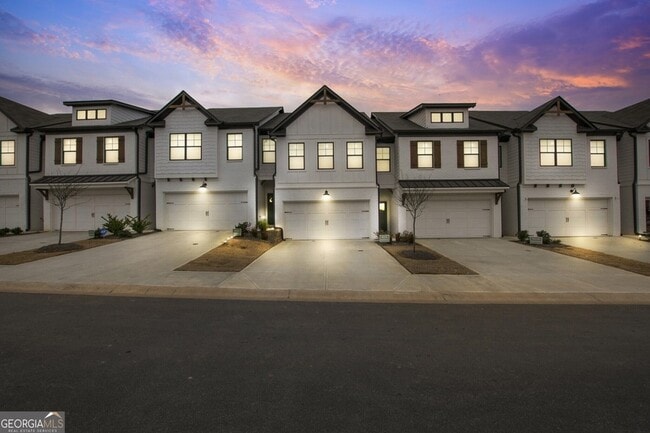 Primary Photo - 19 Caison Dr