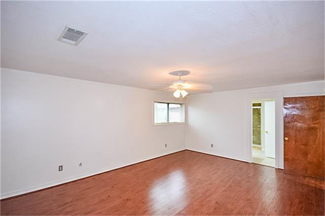 Building Photo - 2814 Field Line Dr