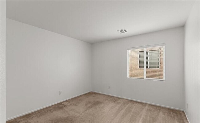 Building Photo - 9123 Weeping Hollow Ave