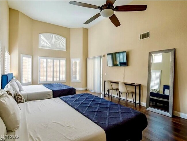 Building Photo - 7469 Thornsby Ct