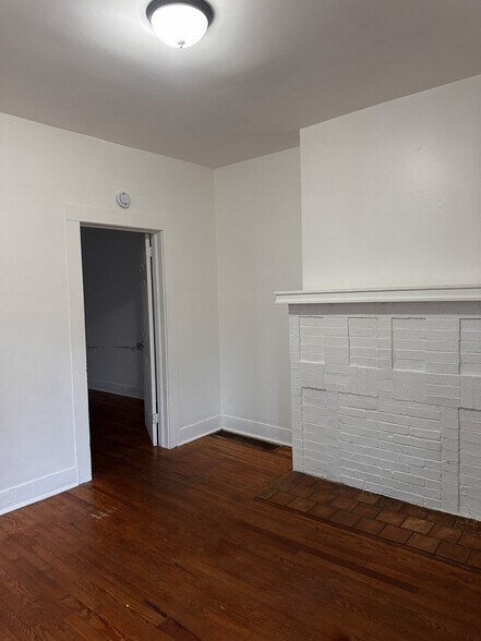 Living Room - 448 Calhoun St NW