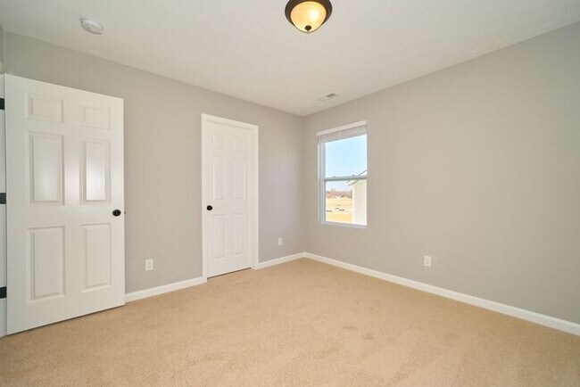 Building Photo - 4 Bedroom in Greenwood's Riley Meadows