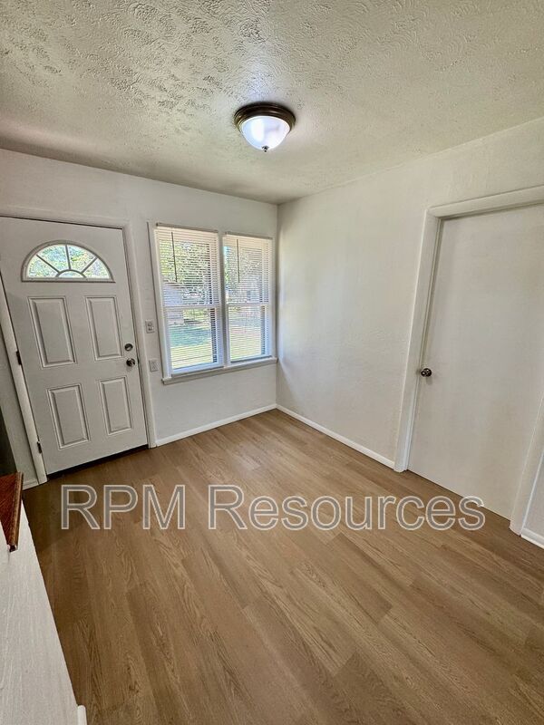Building Photo - 6716 NW 29th St
