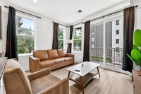 Building Photo - 605 N 12th St