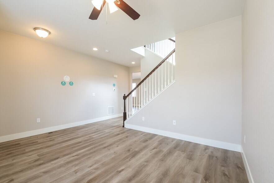 Building Photo - 7330 S Old Hammer Way