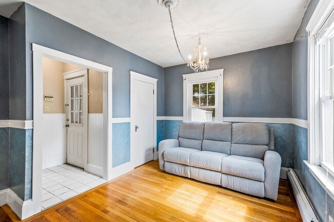 Building Photo - Bright & Comfortable North Providence Sing...