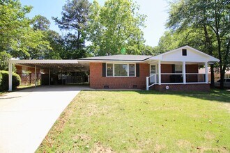 Building Photo - FOR RENT in  North Columbus! Available NOW!