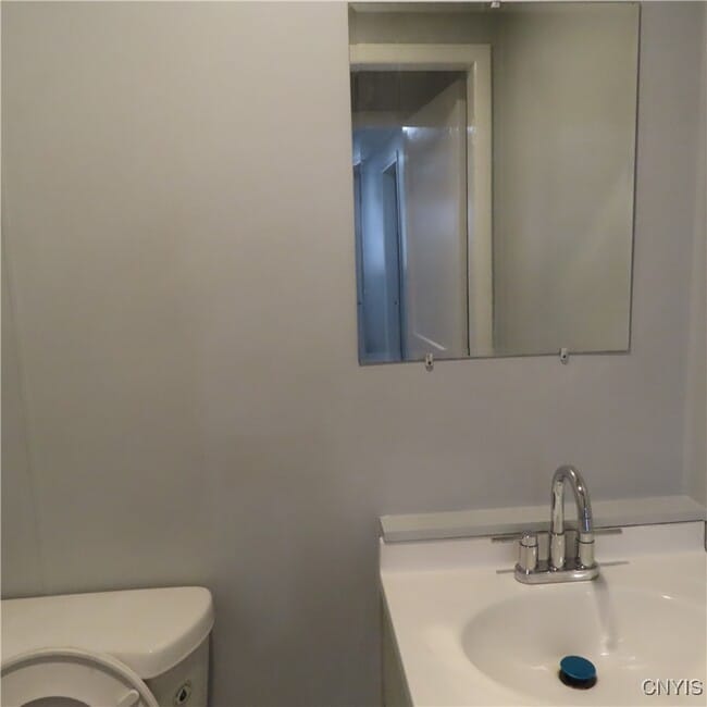 Building Photo - 4449 E Genesee St