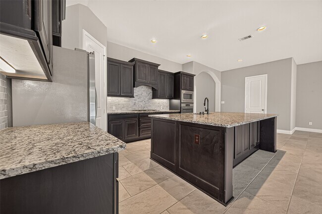 Building Photo - 27124 Holtwood Grove Rd