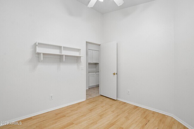 Building Photo - 15661 W Hammond Dr