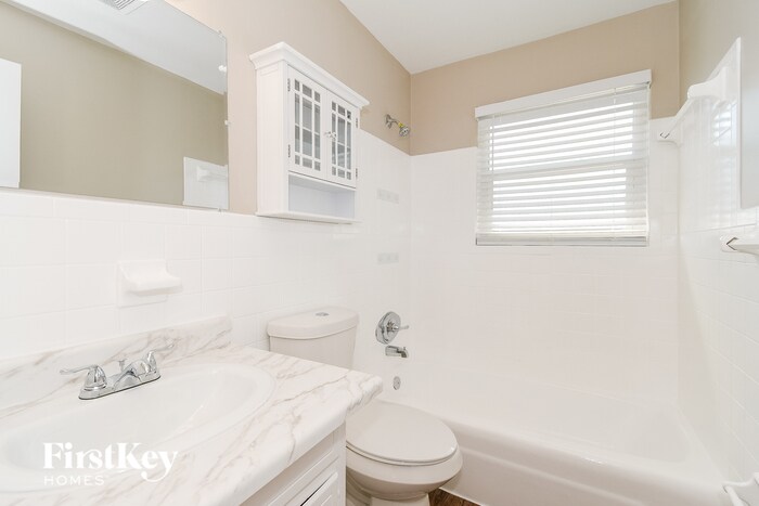 Building Photo - 8801 Coventry Ct