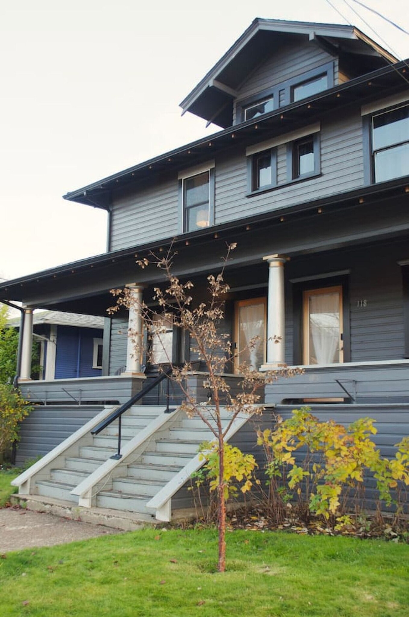 Building Photo - 132 SE 7th Ave