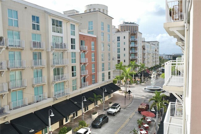 Building Photo - 7275 SW 90th St
