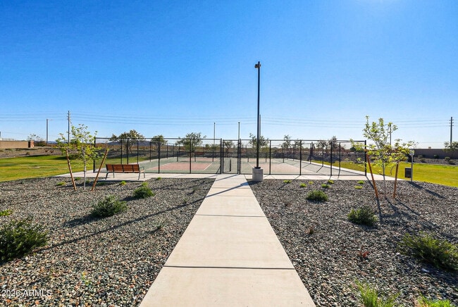 Building Photo - 14766 West Honeysuckle Dr