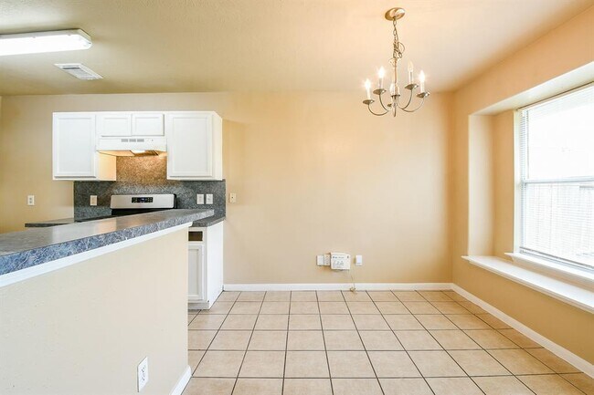 Building Photo - 2643 Kiplands Ct