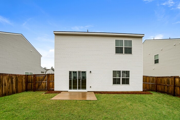 Building Photo - 170 Pine Crest View Dr